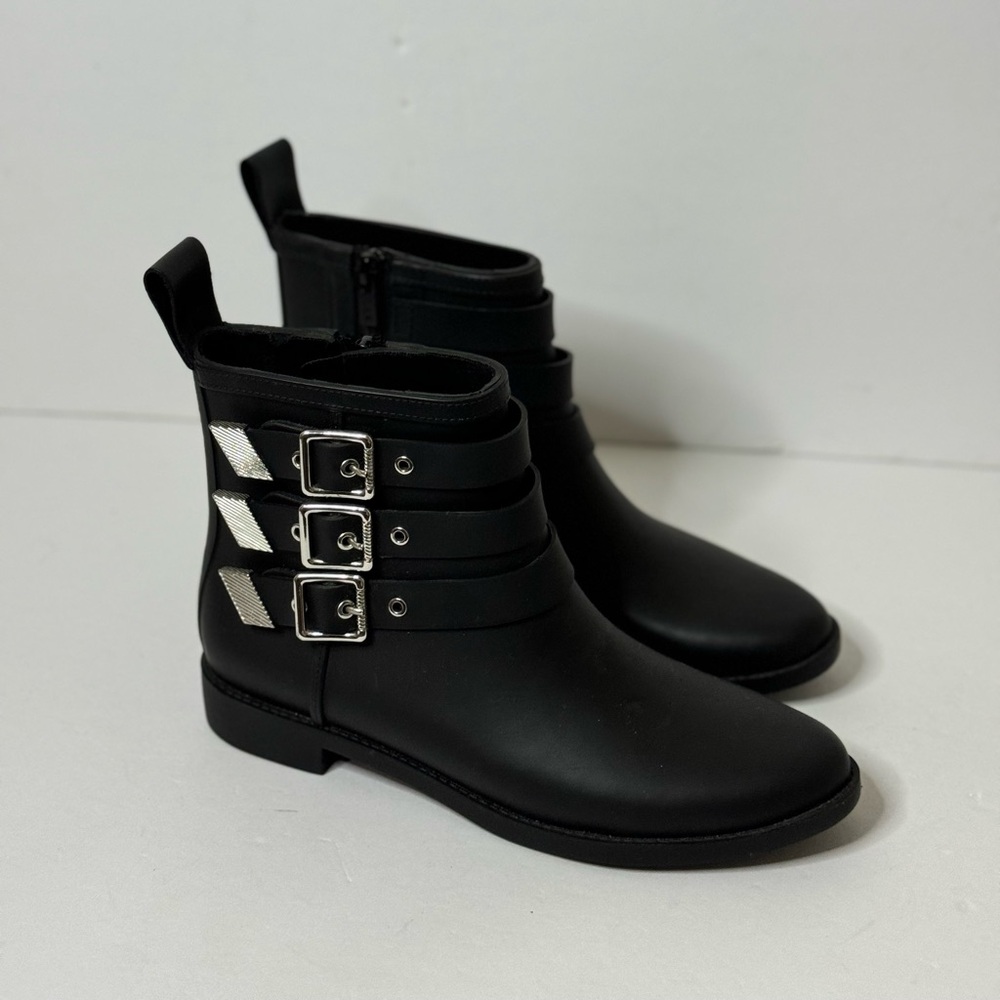 Loeffler Randall Nash Rain Boots Black Silver Size 6